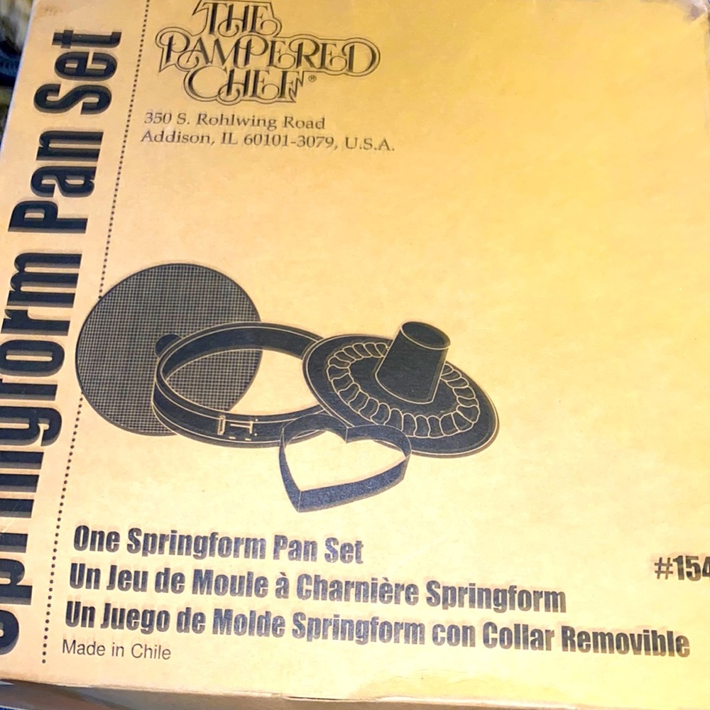 The Pampered Chef Springform Pan set NWT #1540